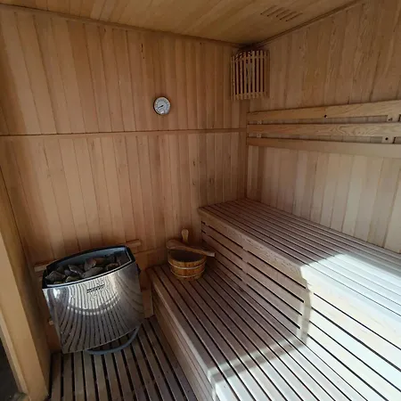 Romantic Center شقة